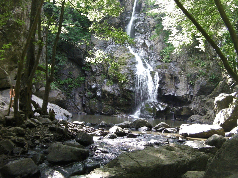 irabrod گیلان آبشار لاتون