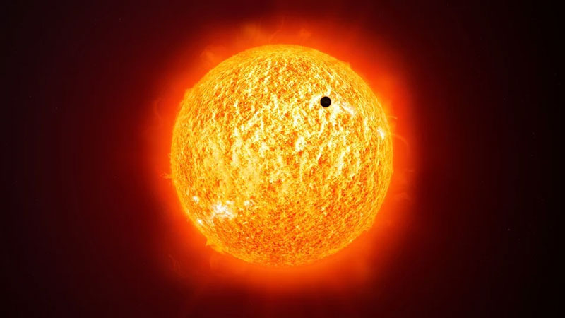 10 تا از عجایب منظومه شمسی - شگفت انگیز ترین حقایق جالب علمی خورشید