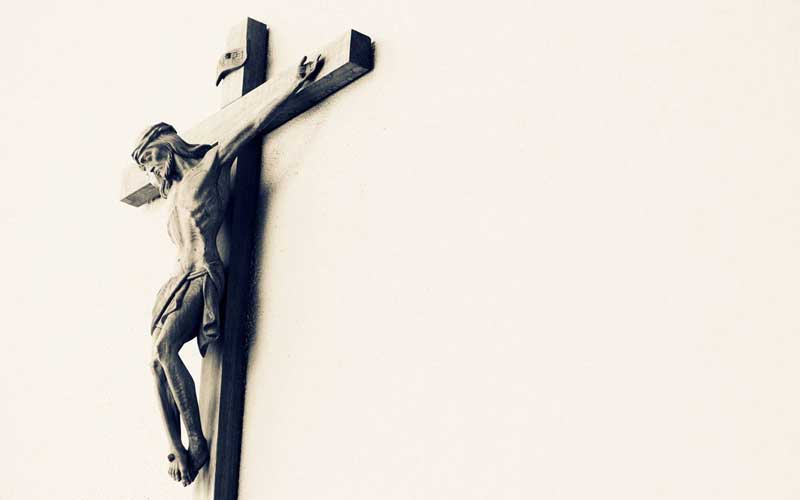 به صلیب کشیدن کاتولیک های فیلیپین