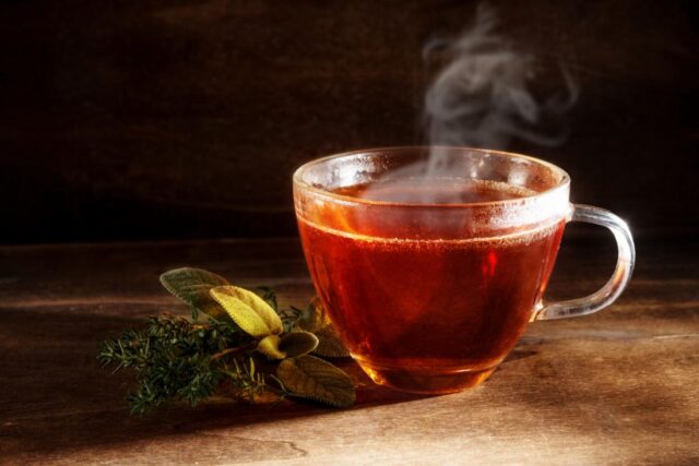 طرز تهیه چای زعفران ، فواید چای زعفران چیست.